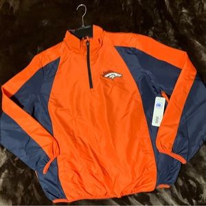 Women’s NWT Broncos half zip jacket